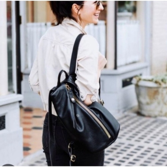 Aimee Kestenberg Tamitha Black leather Backpack with Gold Zipper - Picture 1 of 11